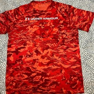 Mens Under Armour Red Camo Shirt